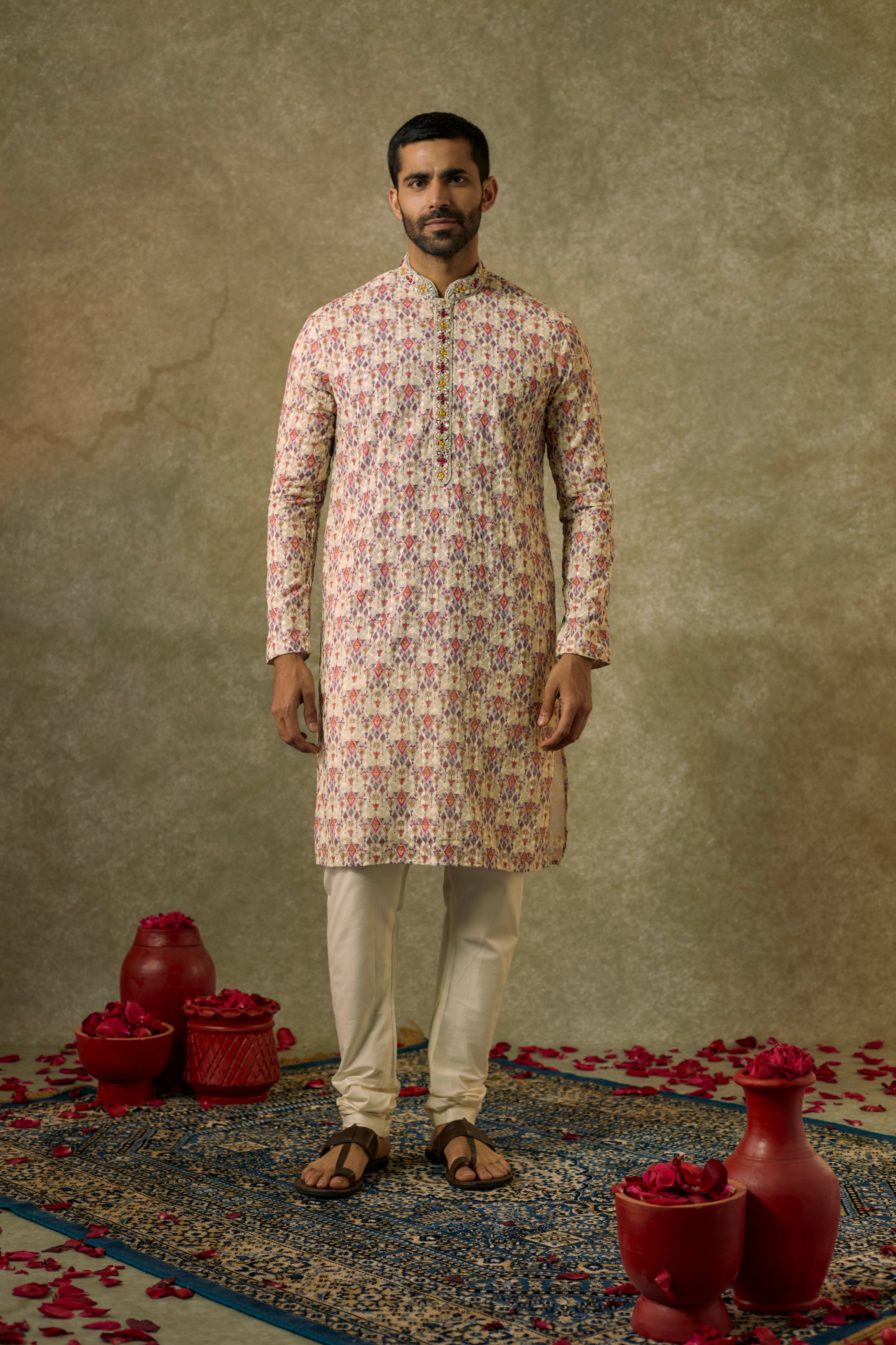 Multicoloured Lucknowi digital print kurta set