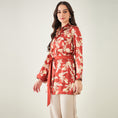 Load image into Gallery viewer, Red Baroque Print Shirt with Belt
