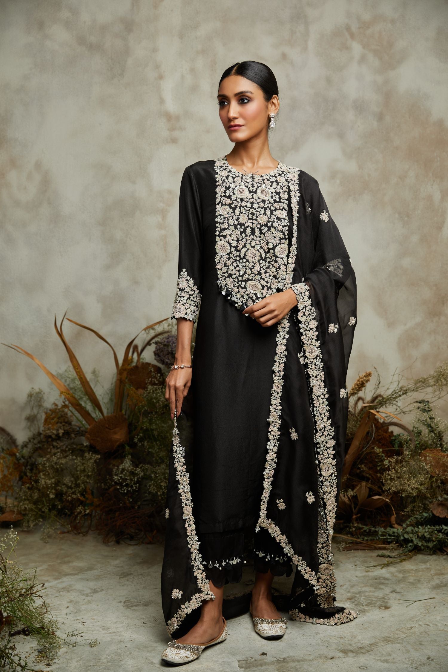 Silk Kurta With Organza Dupatta And Cotton Satin Pants