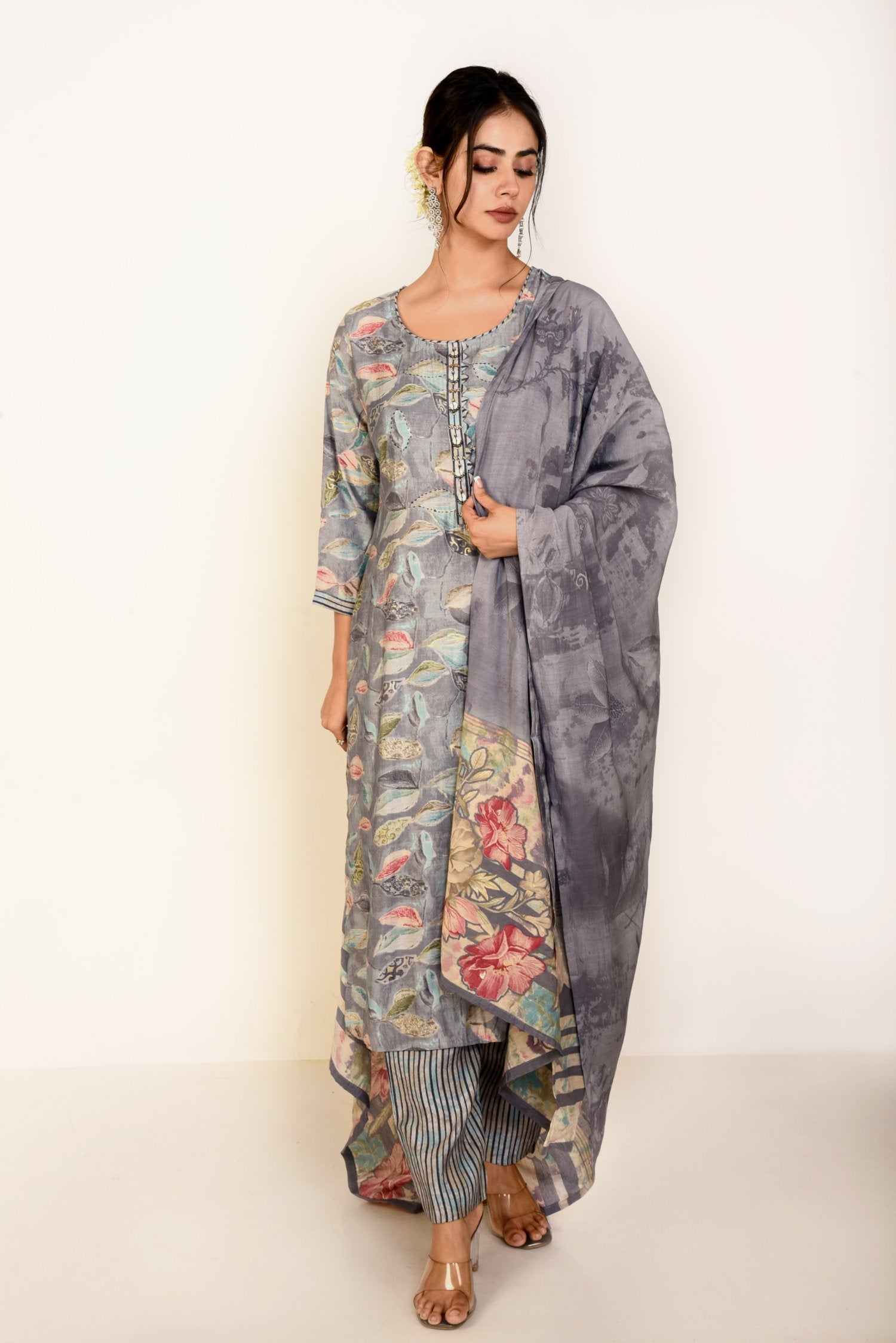 Breezy Grey Muslin Silk Kurta set with Embroidery