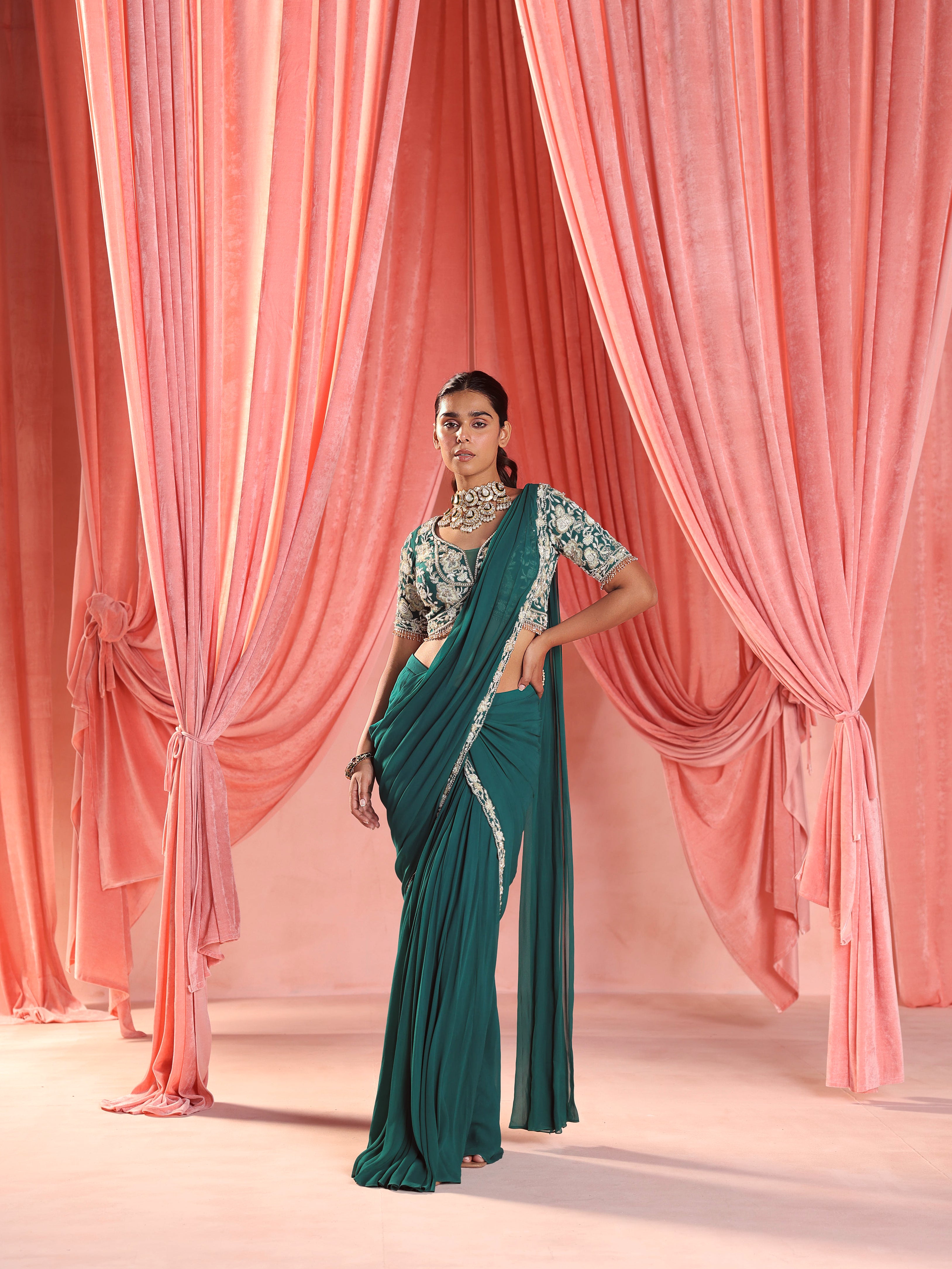 Choli+Pre-Stitched Saree