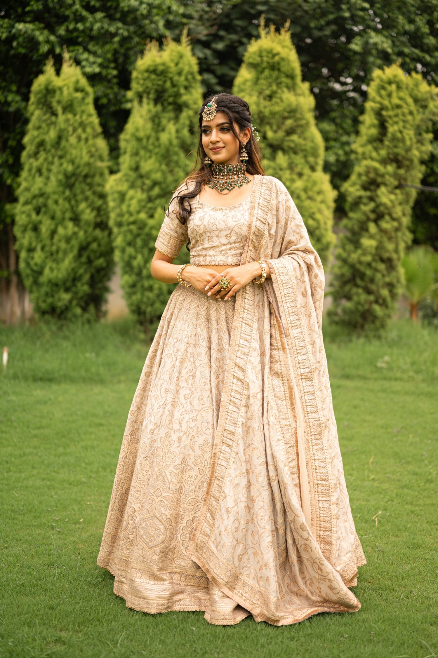 The Niloofer Lehenga