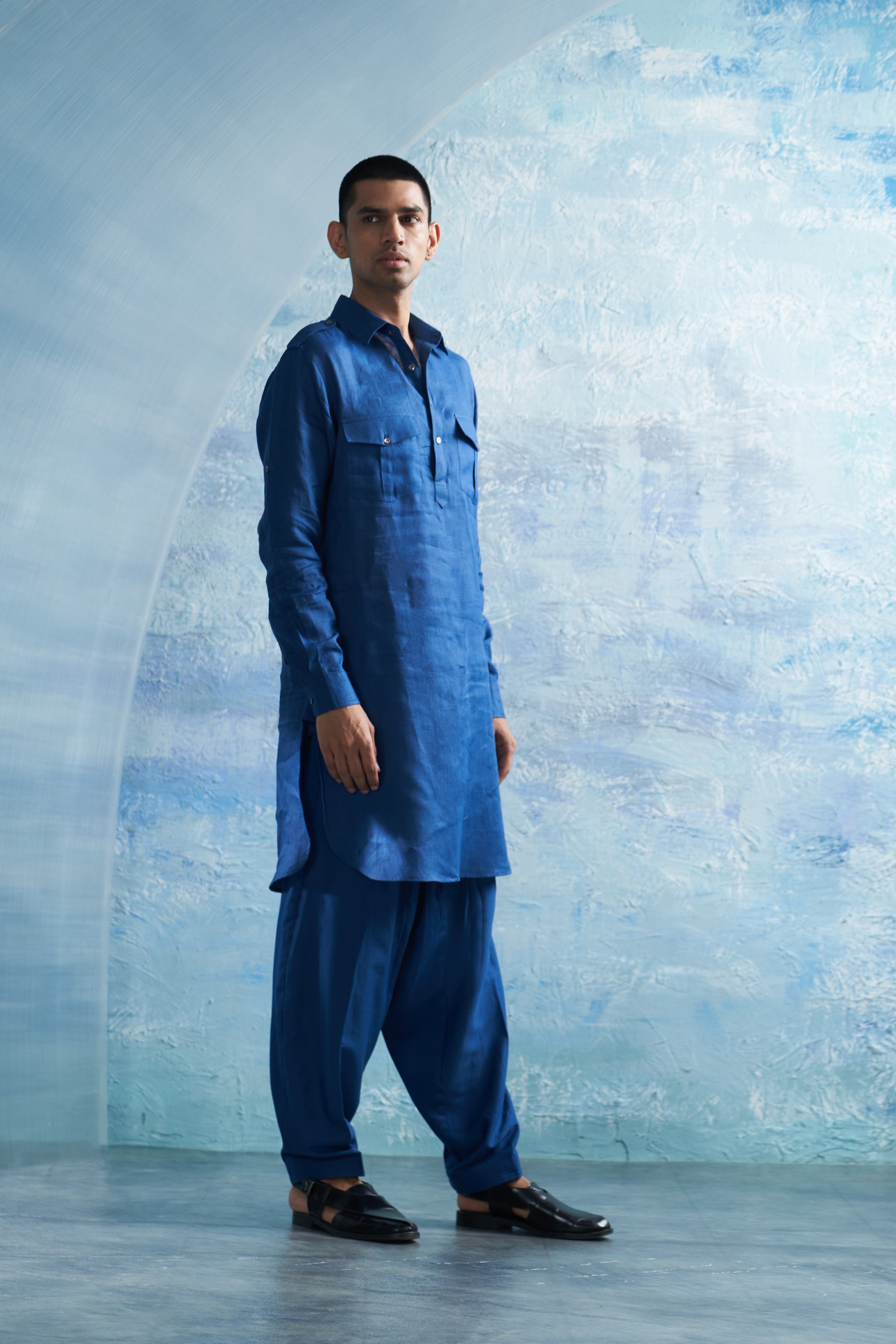 Aura Royal Blue Linen Pathani