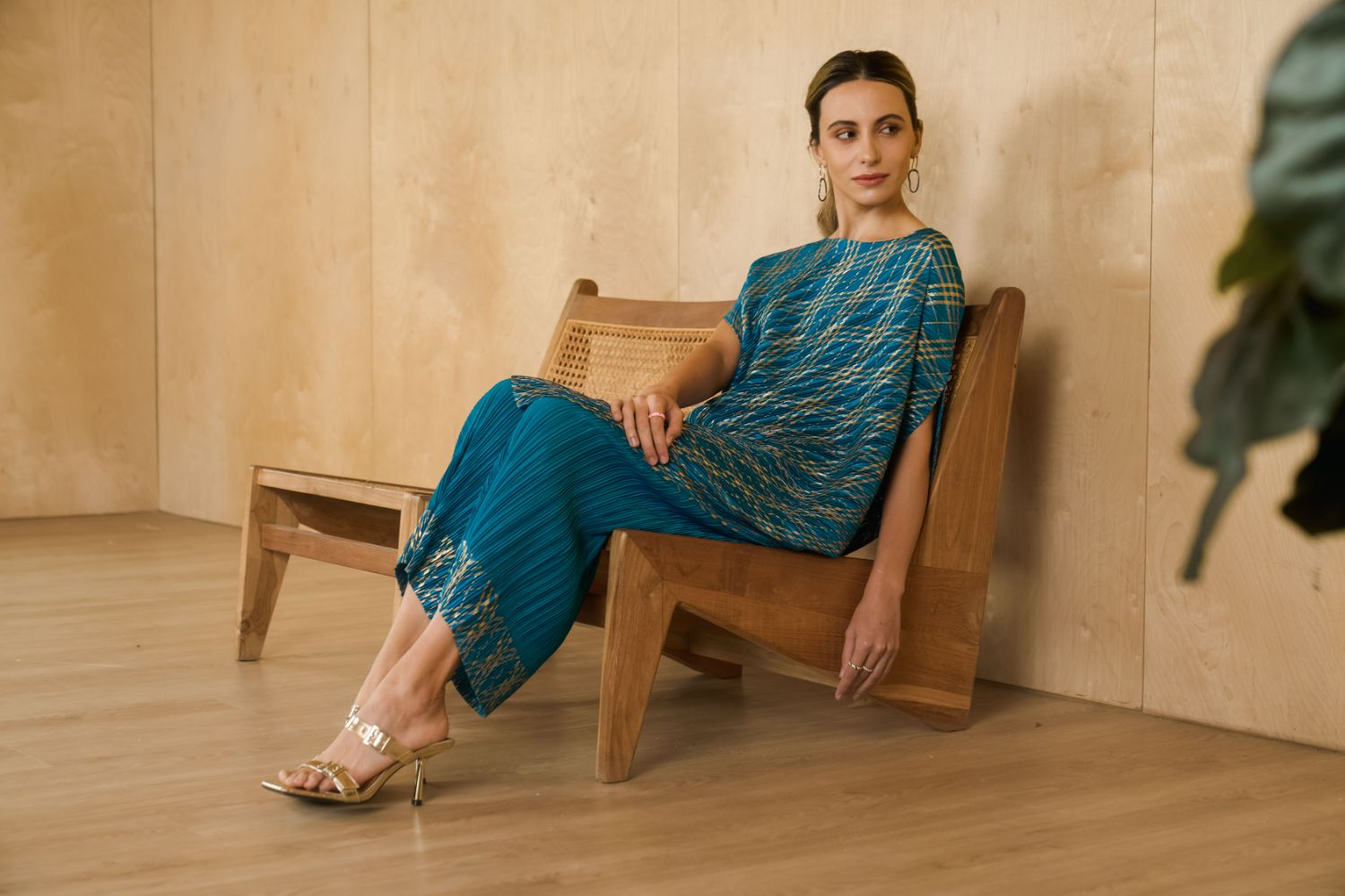 Teal Blue Metallic Kurti Drape Set